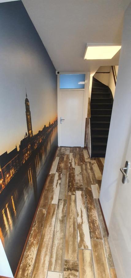 Bed & Budget Mackenzieplaats Wilp ภายนอก รูปภาพ